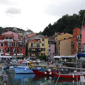 villa-sofia.hotelitalianriviera.com/
